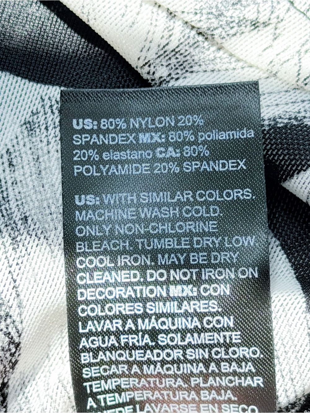 White House Black Market Black & White Tonal Floral Ruffle Top M NWT Feminine - Picture 10 of 11
